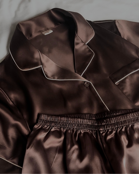 Silkkinen pyjama setti