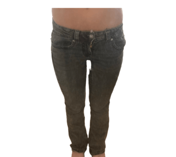 Grå jeans