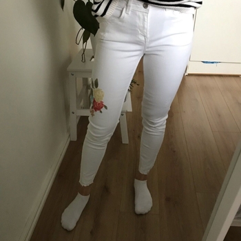 Zara jeans