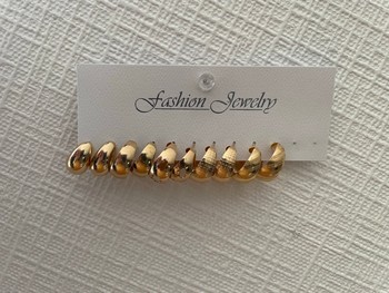 Gold hoop earring set