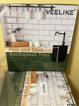 Veelike peel stick tiles