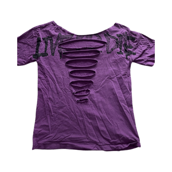 Violetti revitty off-shoulder paita