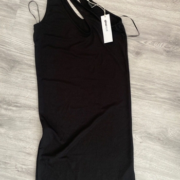 Gina tricot dress