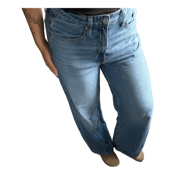 Lyseblå wide leg jeans