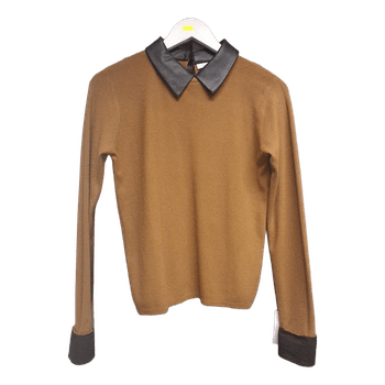 Sioni Brown jumper with collar