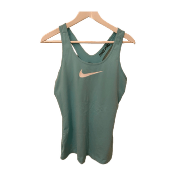 Nike sportswear