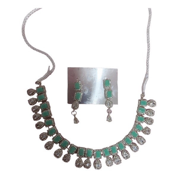 Very beautiful new jewellery set