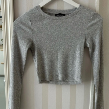 Even&Odd Cropped Longsleeve Jumper / Size XS