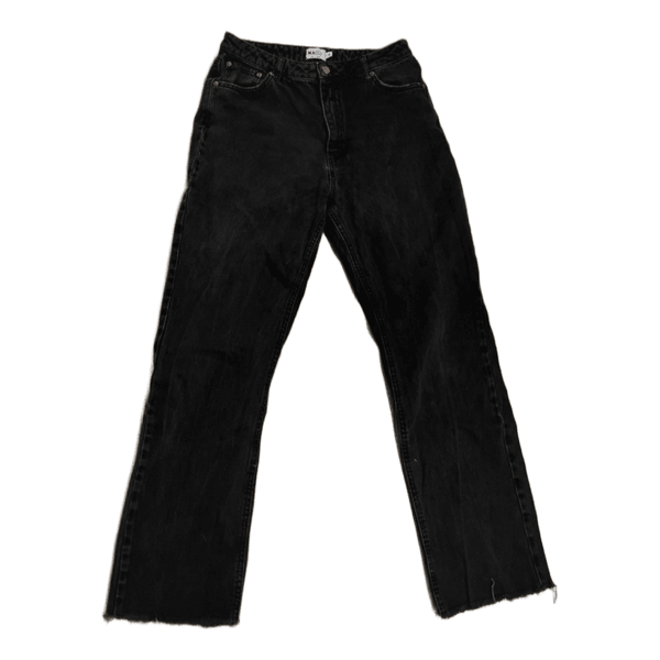 Sort denim jeans