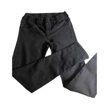 Black skinny trousers