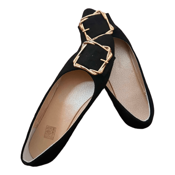 Black pointed flats