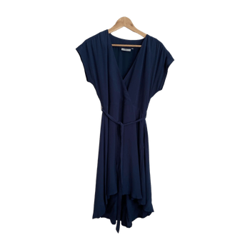 Minimum dress