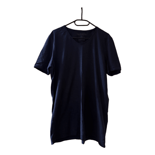 Navy McNeal t-shirt