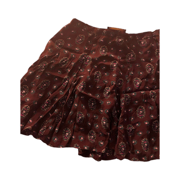 Ruskea kukallinen hame