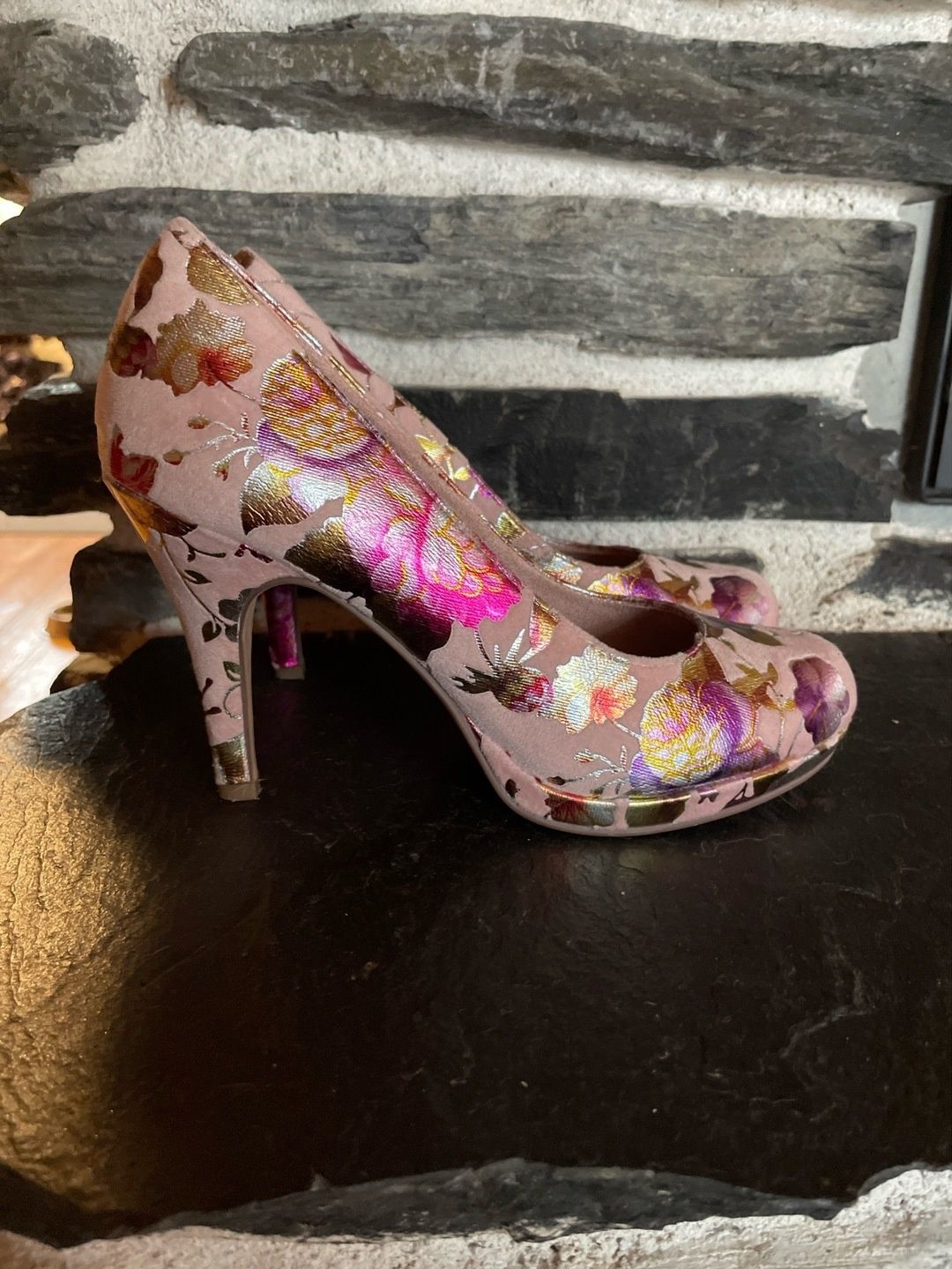 Tamaris heels