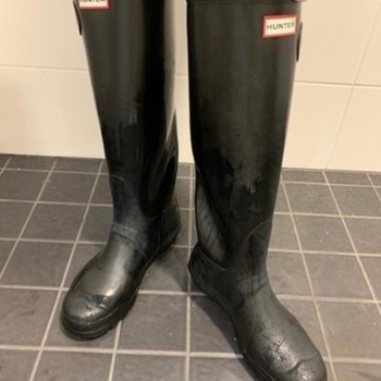 Hunter shoes