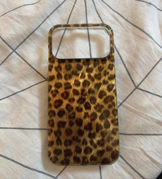 Leopard print phone case
