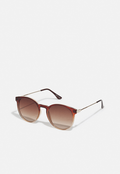 Brown sunglasses