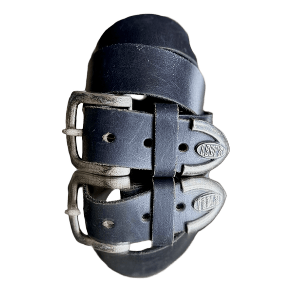 Levi's black leather belt