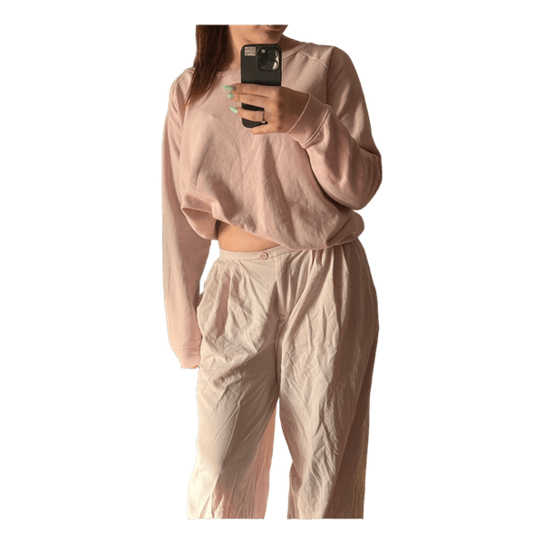 Light pink sweatshirt