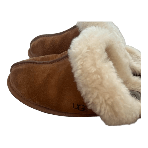 Brune UGG hjemmesko i ruskind