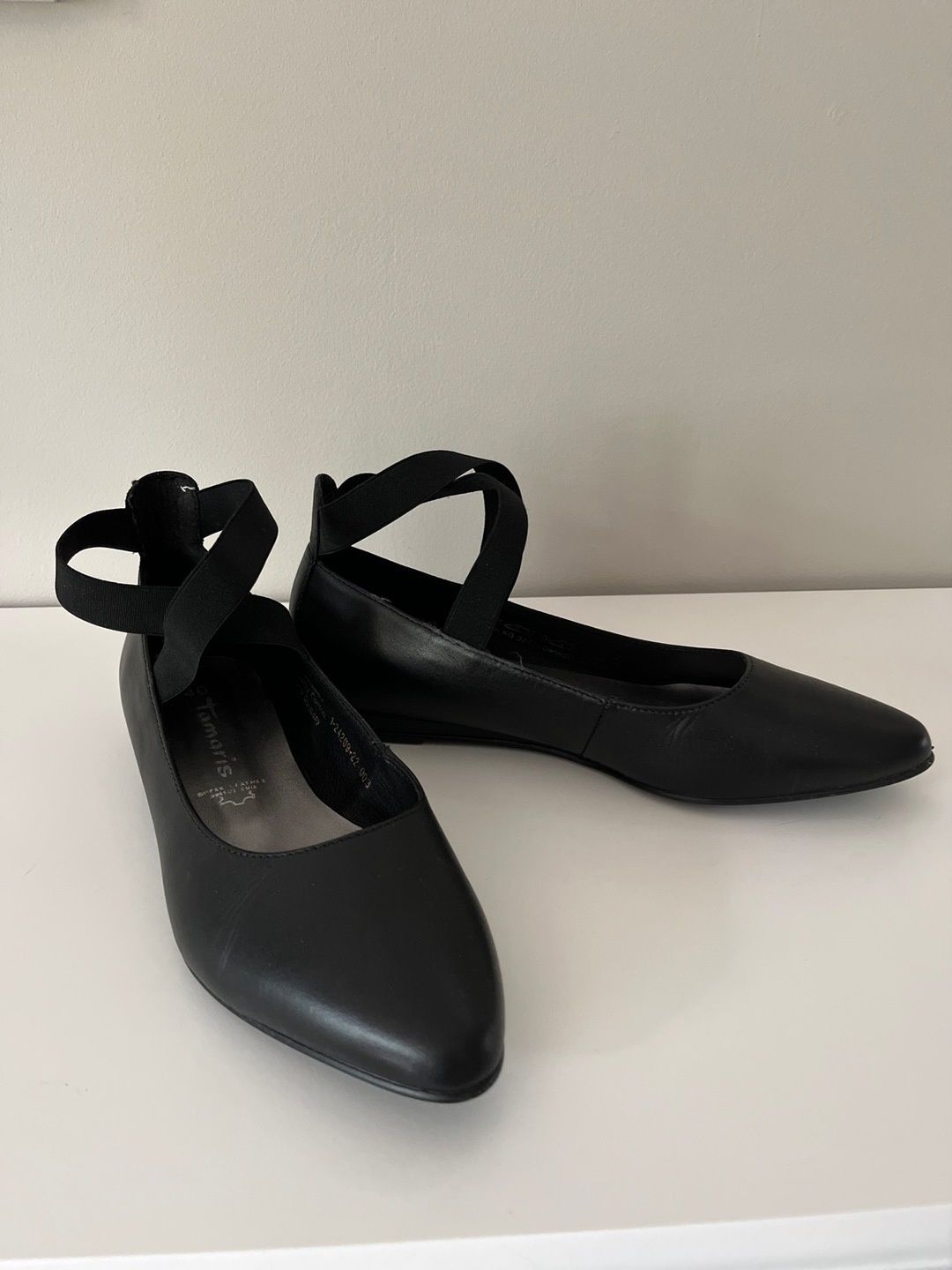 Tamaris loafers
