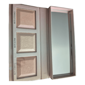 Essence highlighter palette