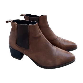 Vagabond boots