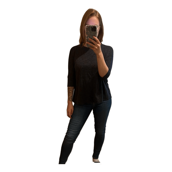 Mango black top