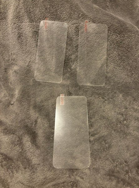 iPhone panssarilasit