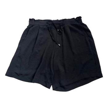 Mustat kankaiset shortsit