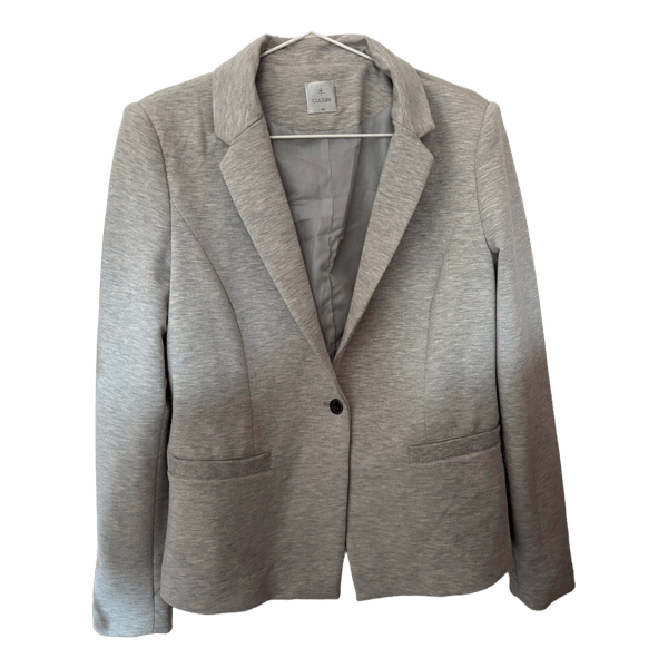 Grå blazer fra Culture