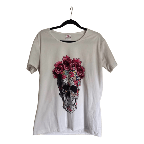 Vit t-shirt med dödskalle
