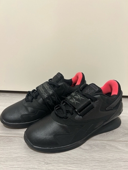 Reebok weightlifting shoes