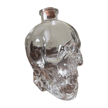 600 ml Glass skull bottle with cork