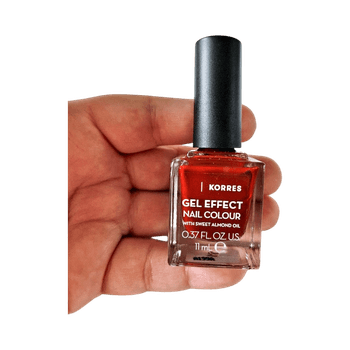 Korresin "Velour Red" -kynsilakka