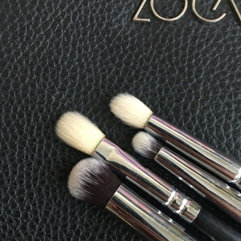 Zoeva beauty product