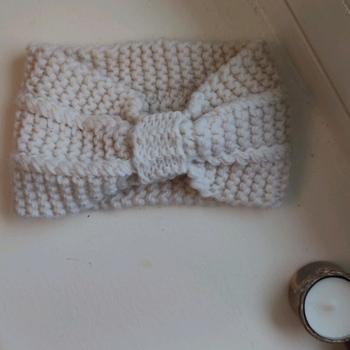 Käsintehty headwear