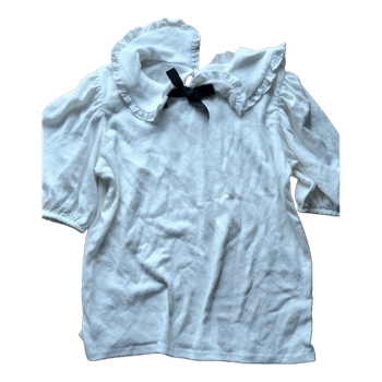 White blouse with collar