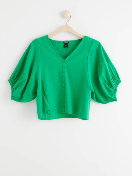 Crepe puff sleeve blouse