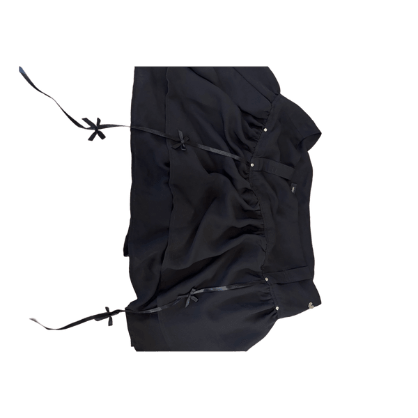 Black skirt with bows