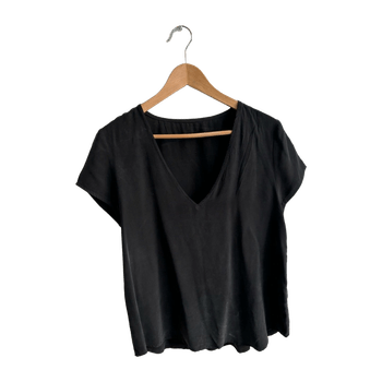 Anine bing top