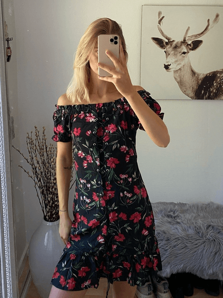 Boohoo dress