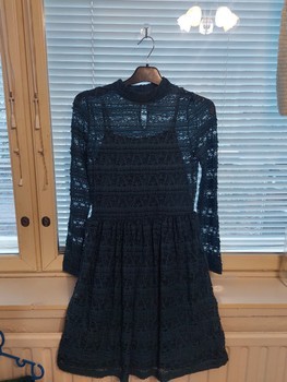 Dark turquoise lace dress