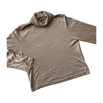 Beige pooloneule L