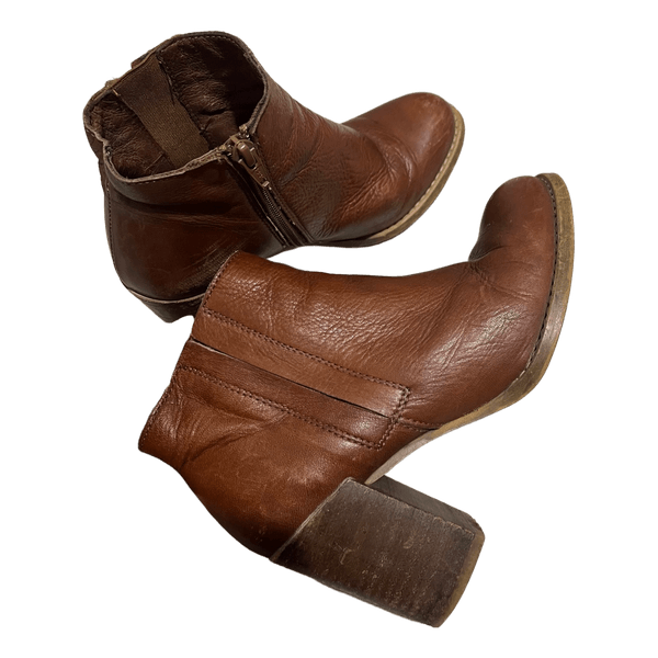 Women ankle boots