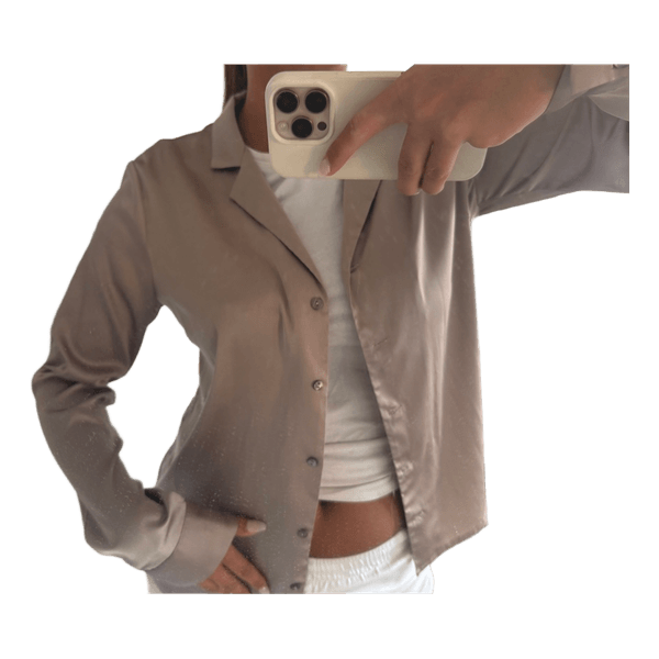 Beige satinskjorte