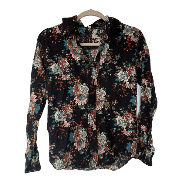 Black floral print shirt