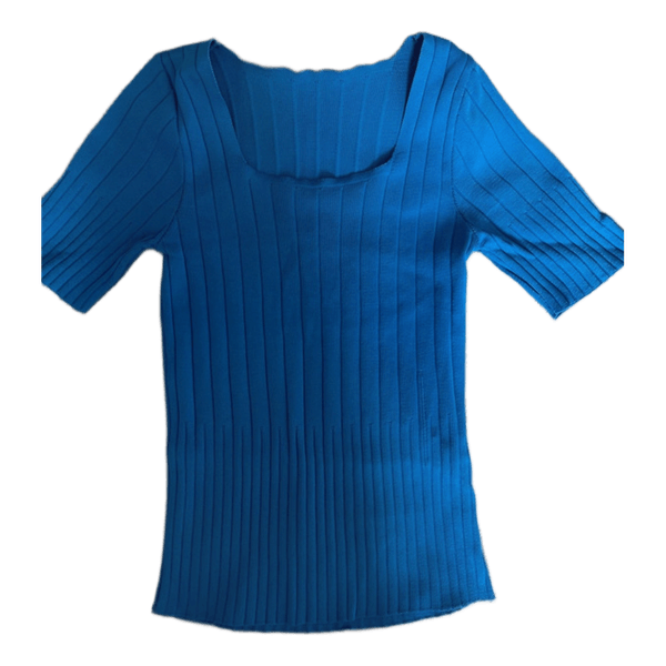 Blue ribbed top