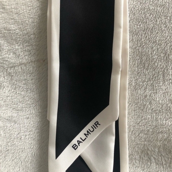 Balmuir scarf